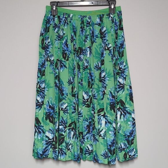 Banana Republic Green Floral Skirt - Picture 4 of 6